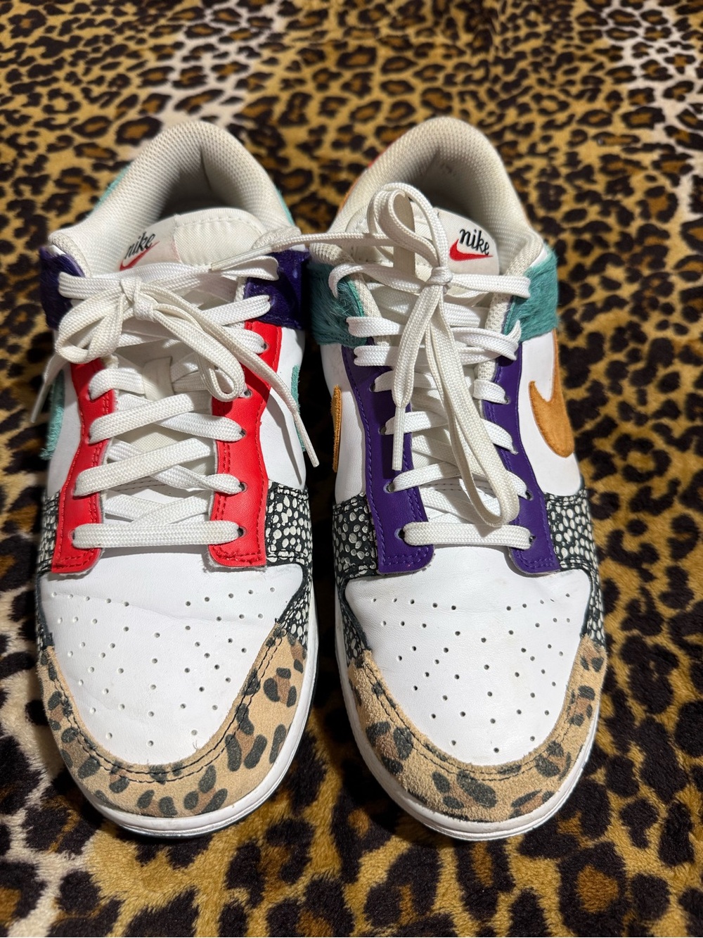 Nike Women’s Safari Dunks